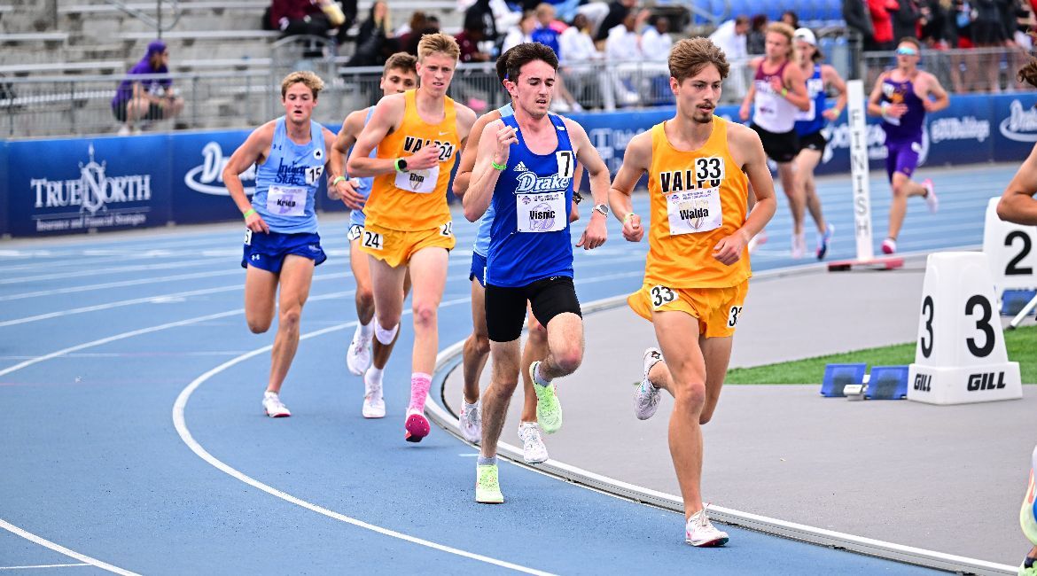 Ehm Sets Program Record in Indoor 5,000 at Meyo Invitational
