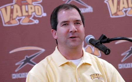 Valpo Bowling Program Brings on Washington as Assistant Coach