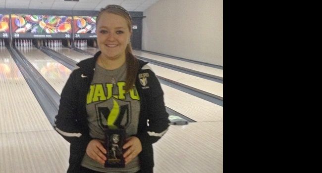 Crusaders Place Eighth at Mid-Winter Invitational