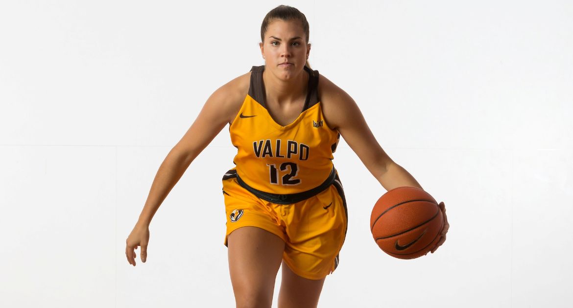 Women's Basketball Returns to Action Sunday at the ARC