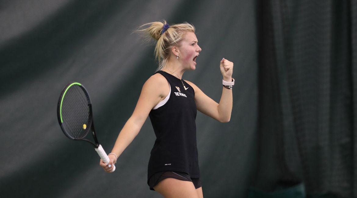 Tennis to Open Fall Slate at Home on Saturday