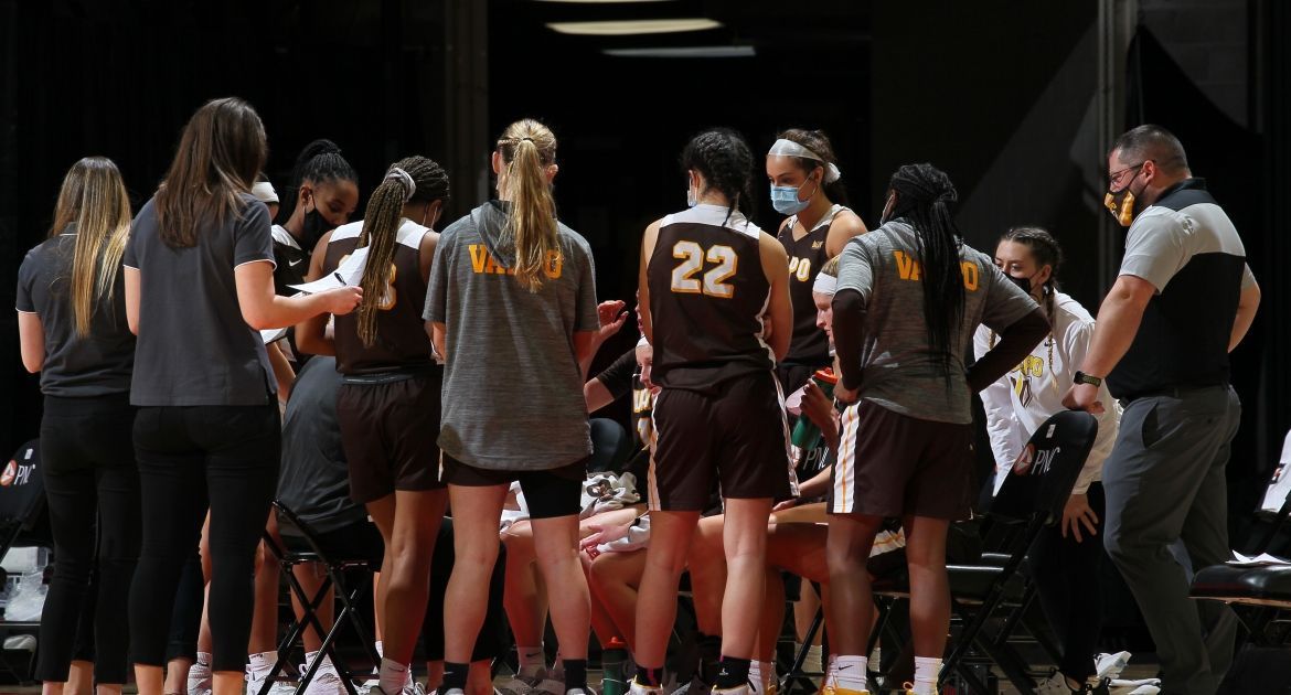 Valpo-Loyola Women’s Game Moved Up to January 19