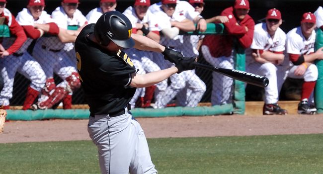 Crusaders Take Two from Penguins Behind 10 Two-Out Runs