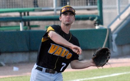 McNeese State Shuts Out Valpo in Series Finale