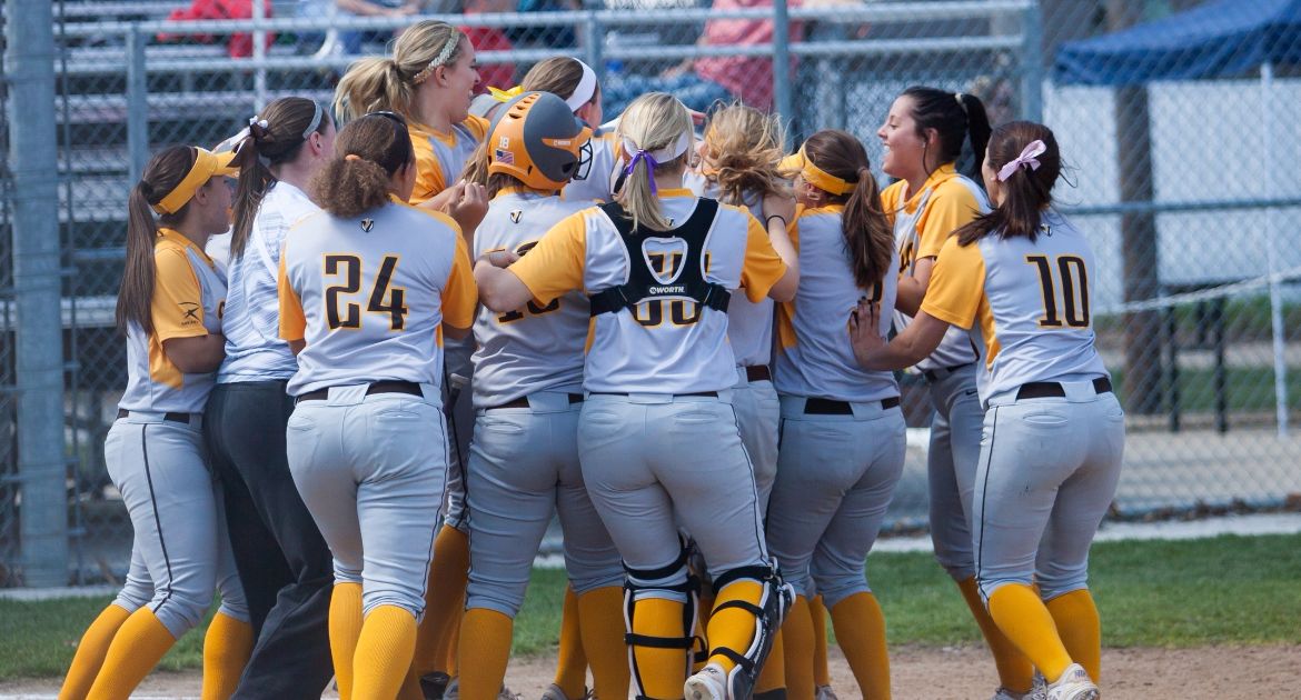 What You Need to Know: Valpo Softball