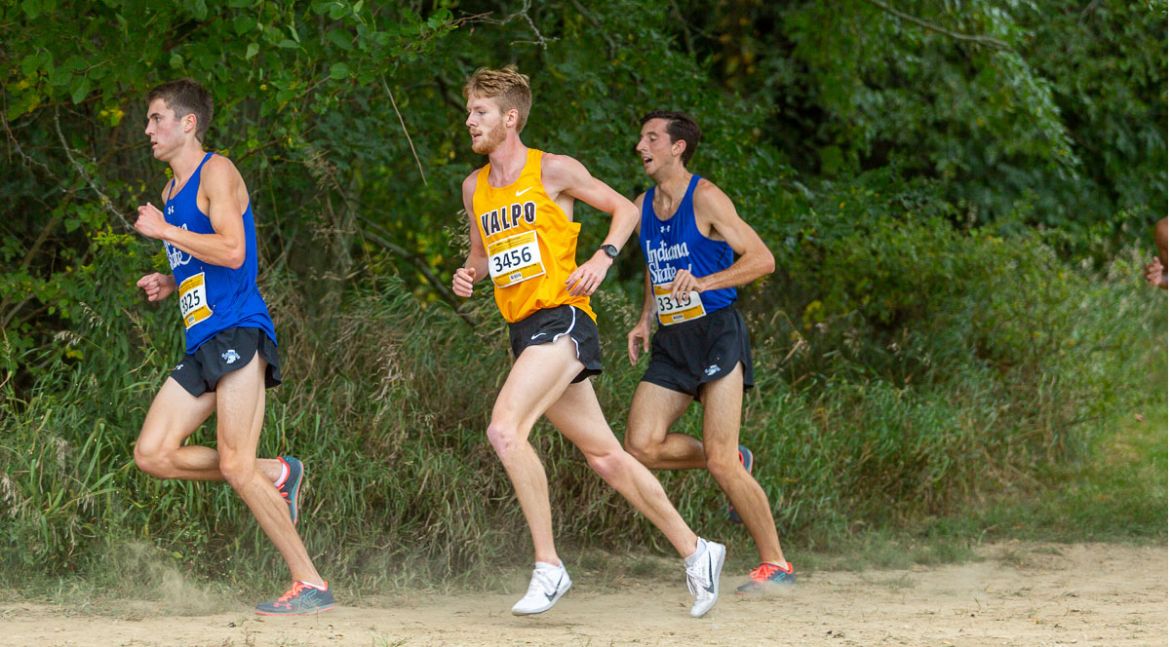 Cross Country Begins Season with Annual Crusader Open