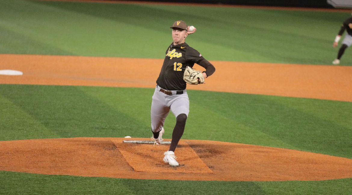 Valpo Baseball Bests Nationally-Ranked Southern Miss in Series Opener