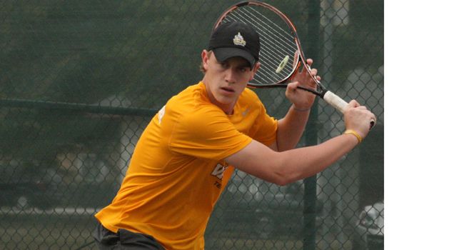 Mens' Tennis Takes Six Singles Matches in Day 1 at Purdue Invitational