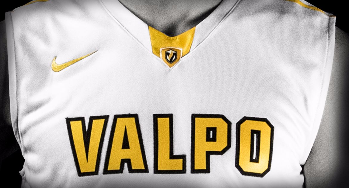 Valparaiso Athletics Signs New Five-Year Contract With Nike