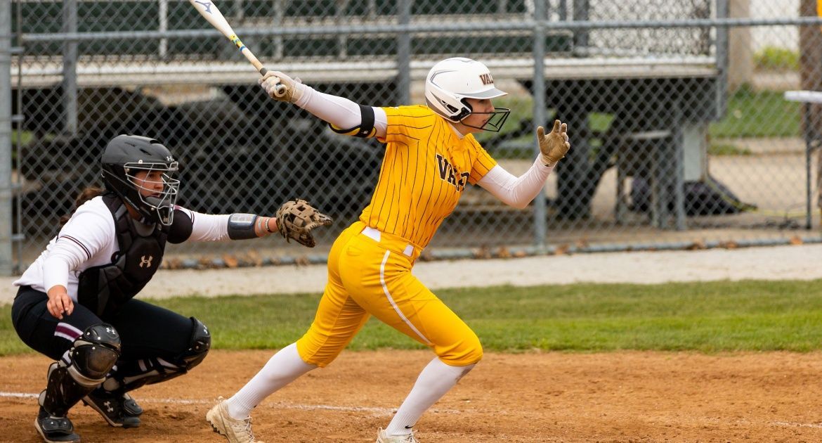 Softball Earns Series Win Over Loyola With Road Victory Tuesday