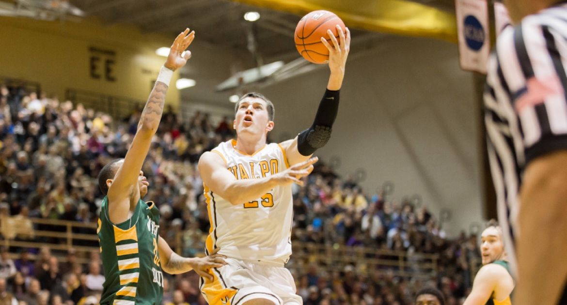 Valpo Looks For Outright Title Wednesday at Detroit