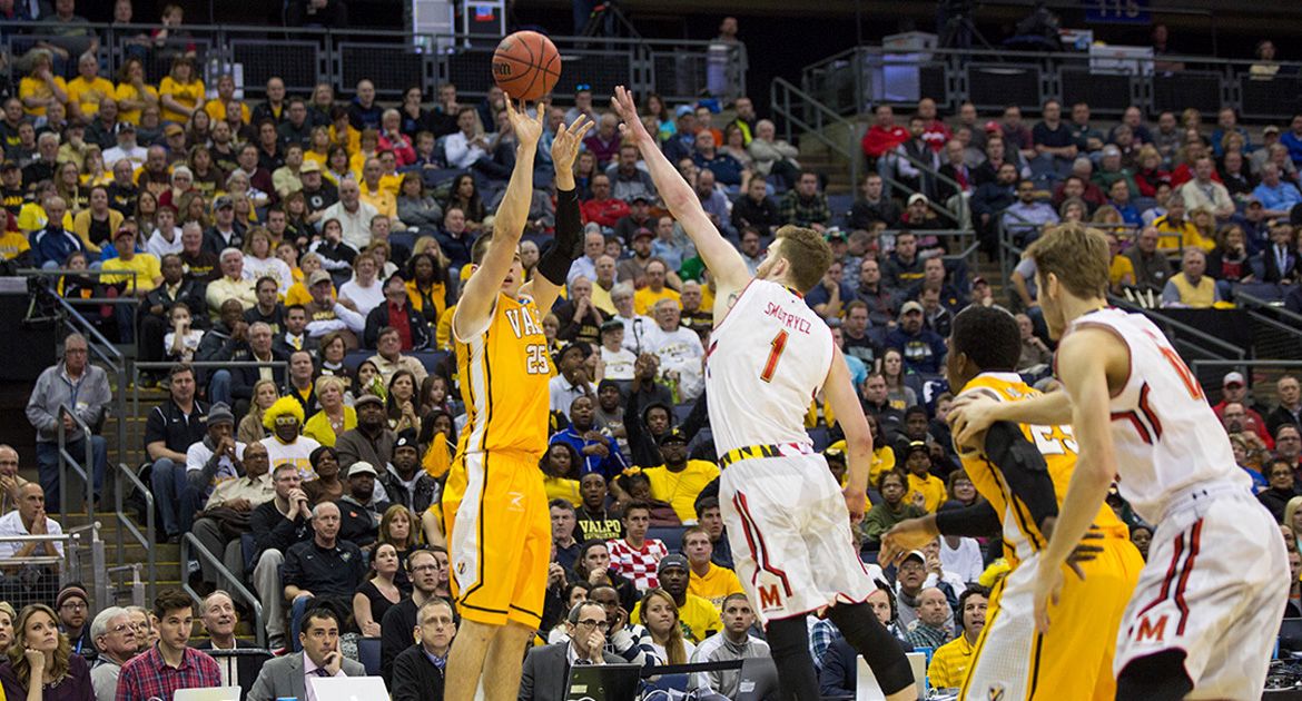 Peters Eclipses 1,000-Point Mark in 65-62 Loss to Maryland