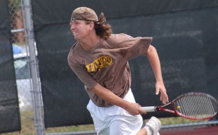 Lau and Litscher Win in Doubles but Valpo Falls at Ball State