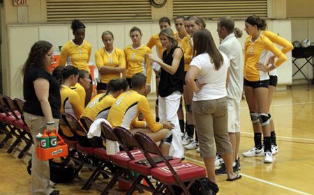 Volleyball Heads to the Carolinas