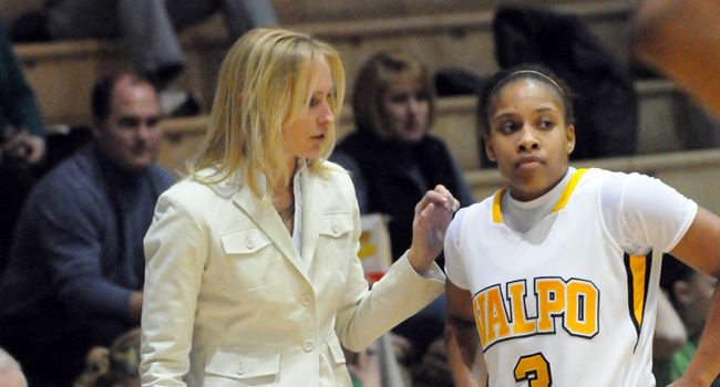 Christy Smith Leaves Valpo's Women's Hoops Staff