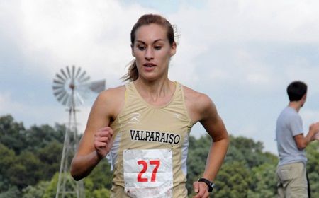 Valpo Women Continue Outdoor Season at Chicagoland Championships