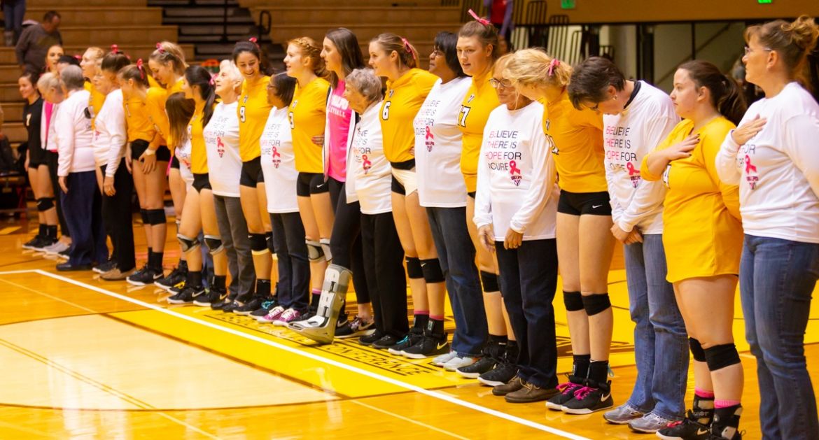 Volleyball Rolls to Sweep of Indiana State For 20th Win In Pink Match Saturday