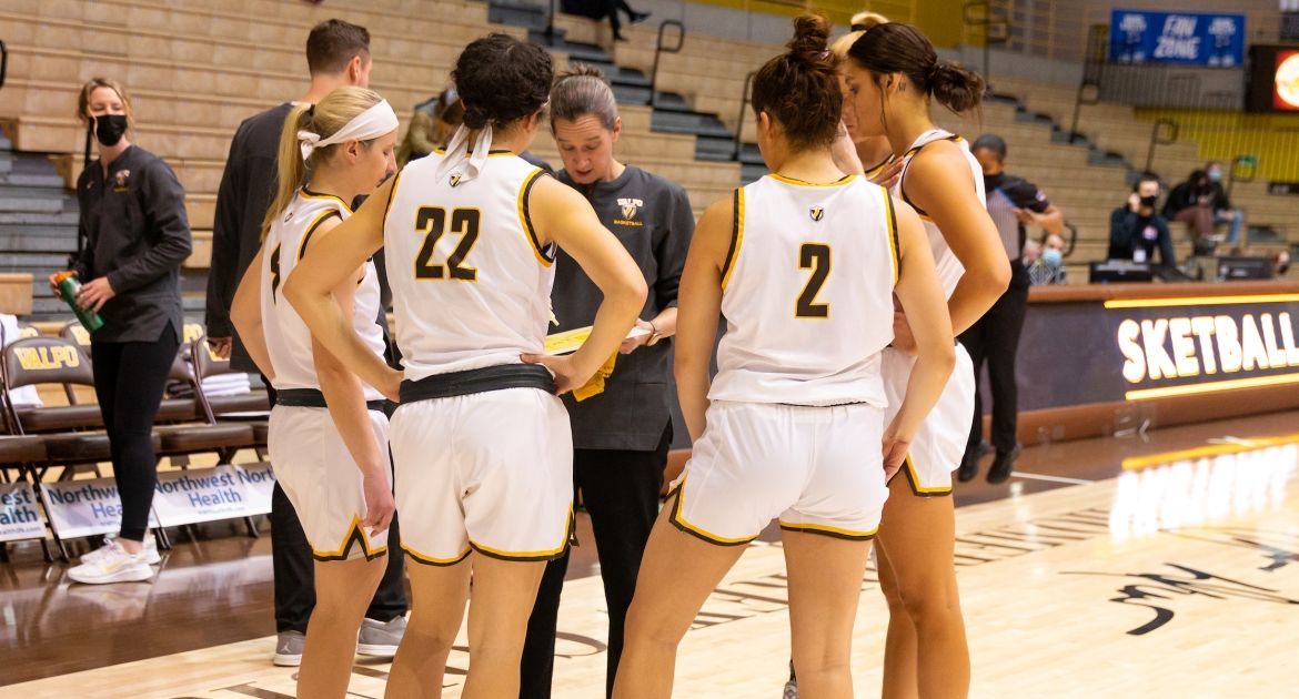 Women's Basketball Returns Home Friday to Host Indiana State