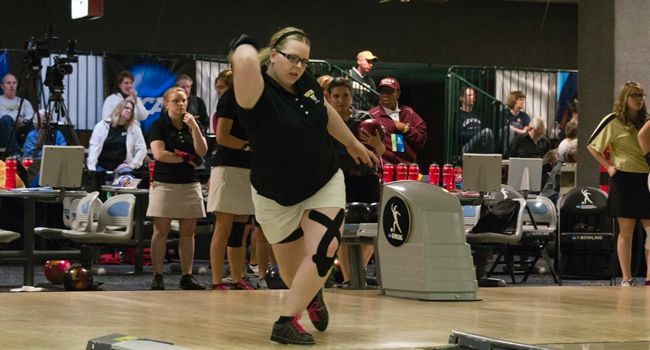 Valpo Bowlers Go 3-0 On Final Day at Prairie View A&M