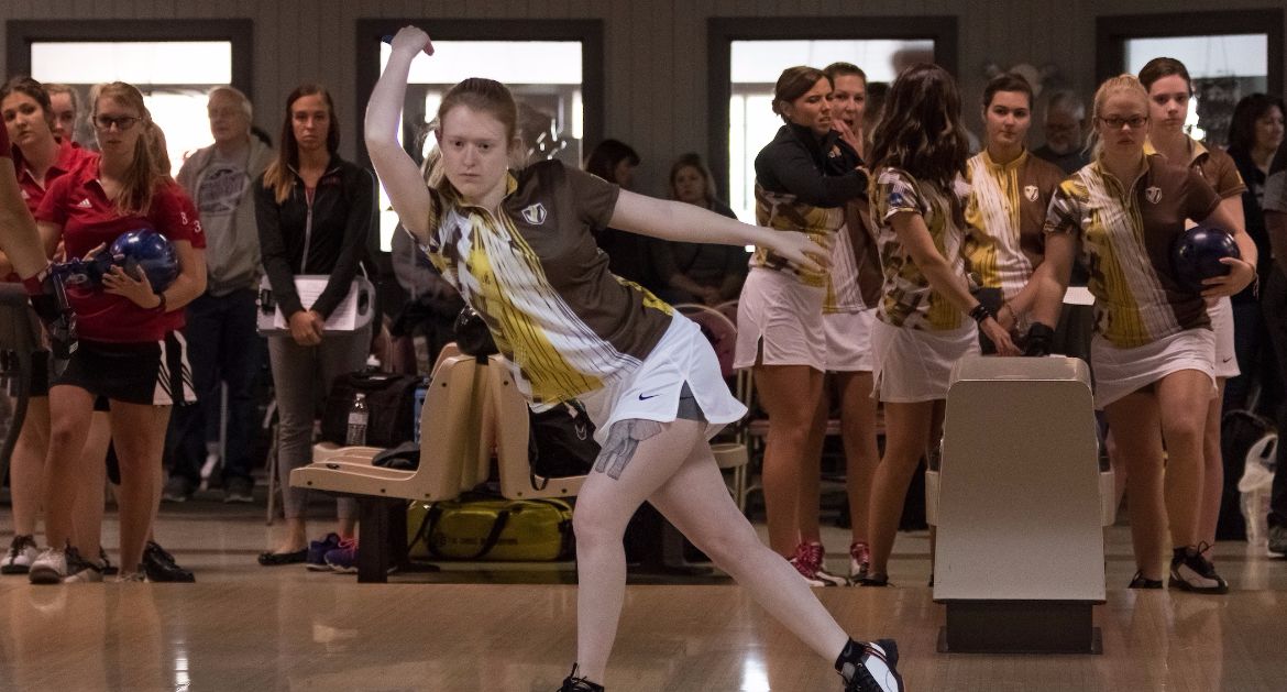 Valpo Bowling Concludes Crusader Classic Sunday
