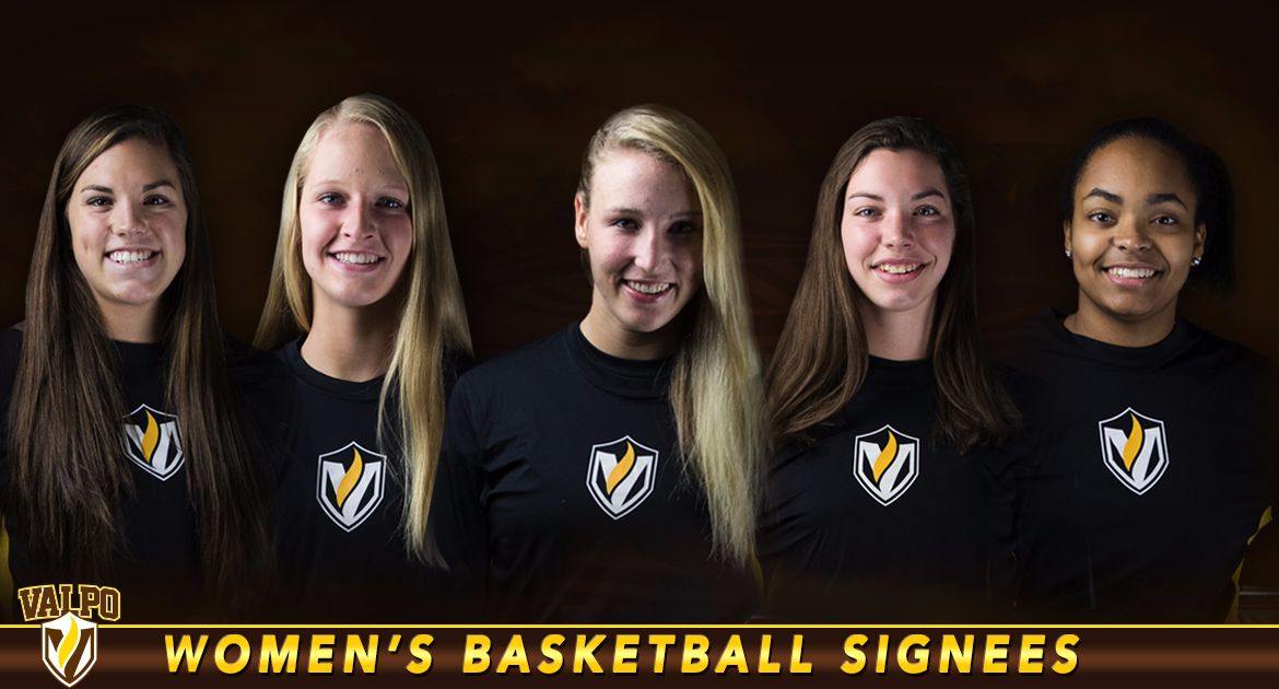 Women's Basketball Signs Five to NLIs