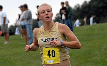 Valpo Women Conclude Action at Michigan