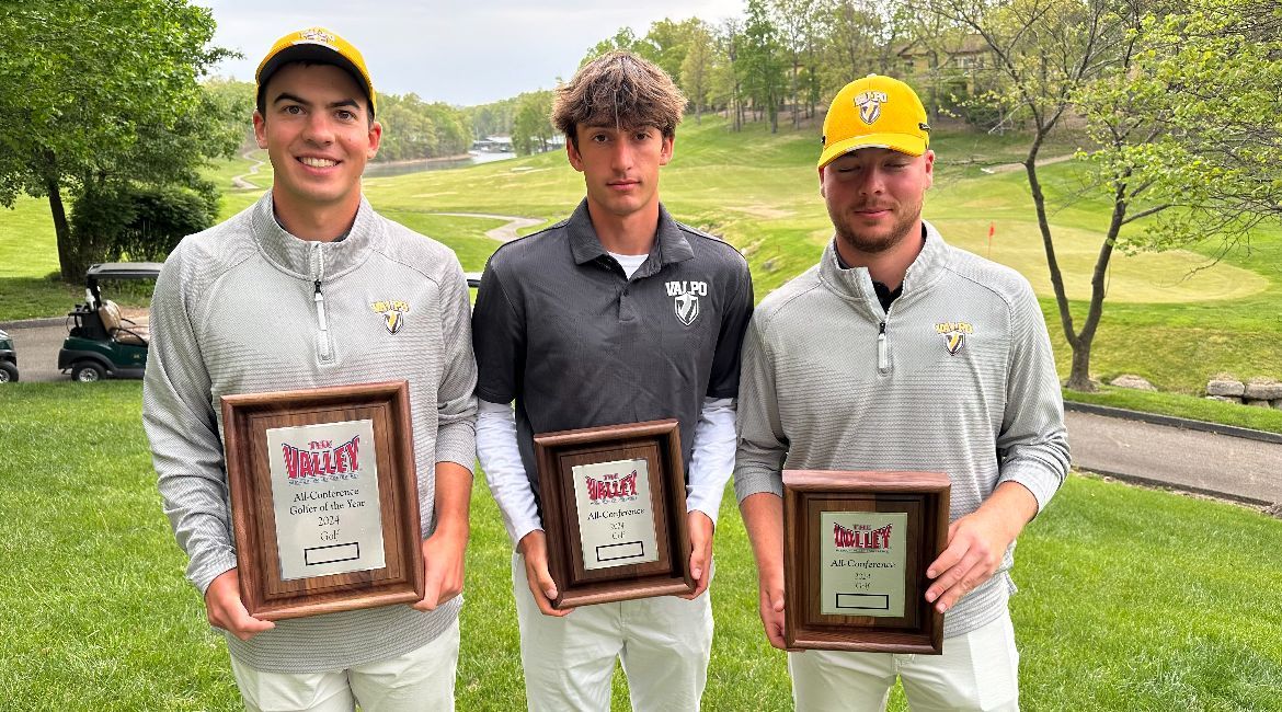 Caleb VanArragon, Adam Melliere and Anthony Delisanti all earned All-MVC honors.