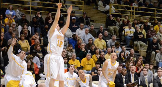 Valpo Heads to Northern Illinois For Tuesday Contest