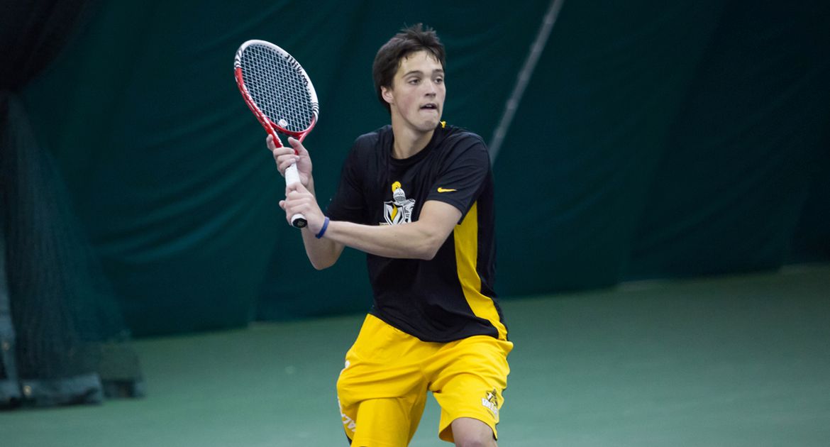 Men's Tennis Nets Singles, Doubles Wins in Main Draw of ITA Regionals