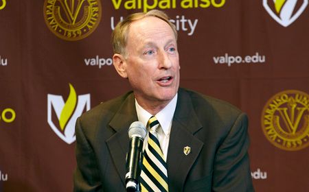 Valparaiso University Continuing Education to Offer Courses on Leadership in Sports