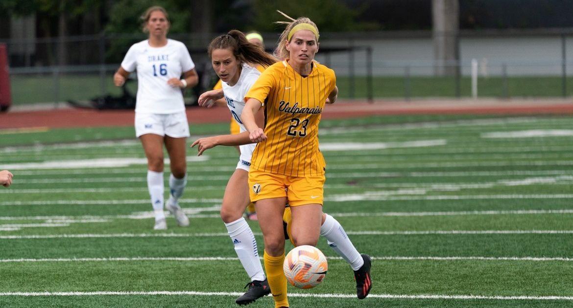 Soccer Continues Perfect Conference Start With Win Over Drake