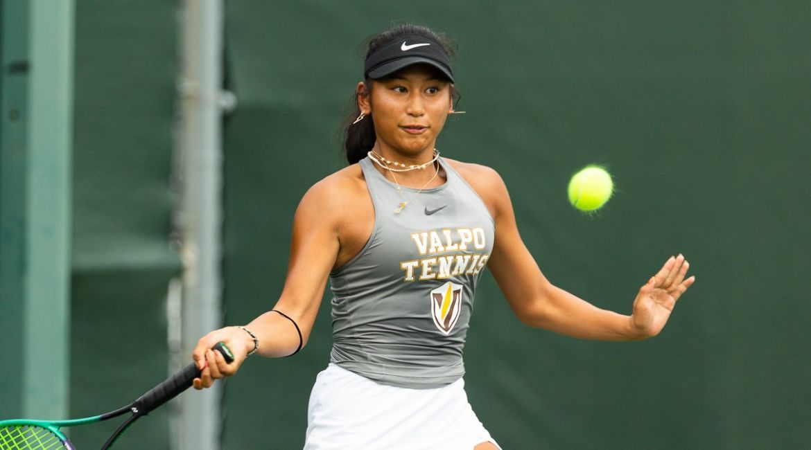 Silva Moves on to Flight 2 Singles Title Match at MVC Individual Championships