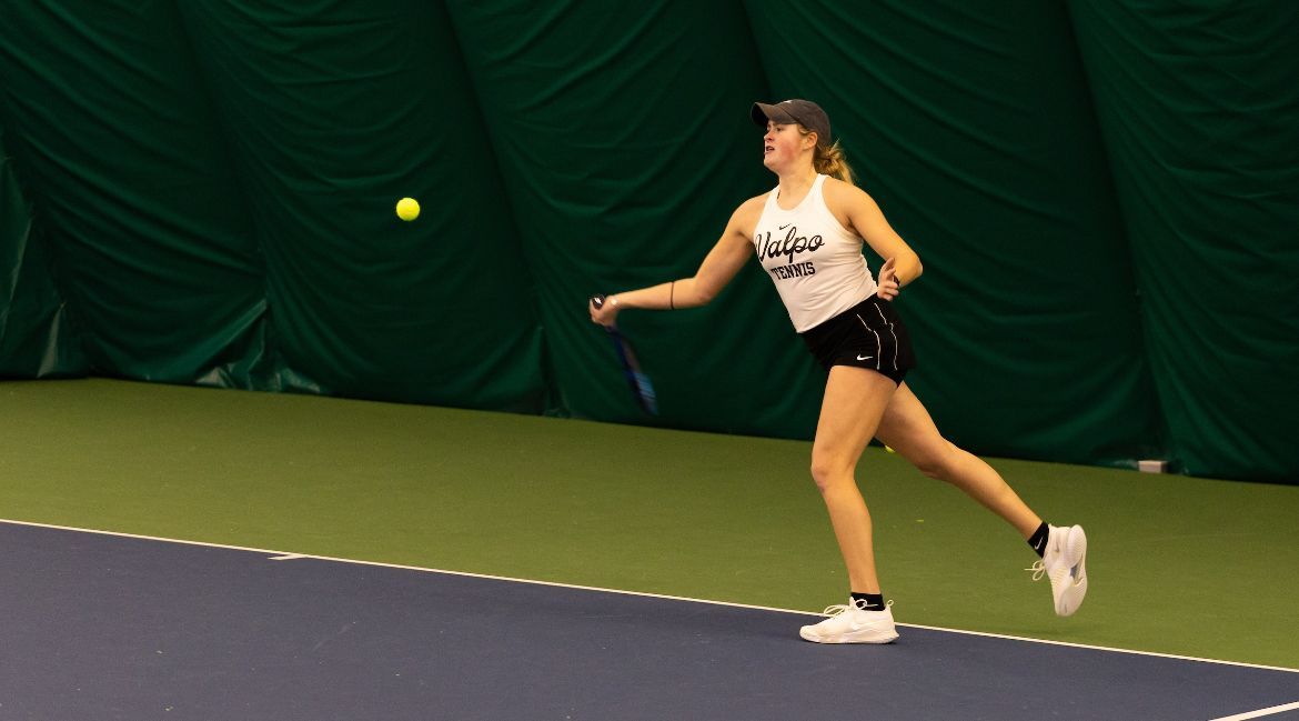 Tennis Stays in Win Column by Topping PNW