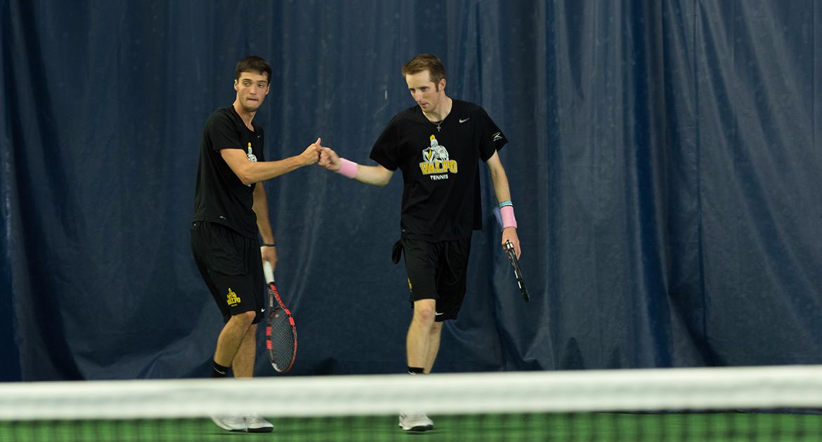 Men's Tennis Collects 5-2 Road Win at Xavier Friday