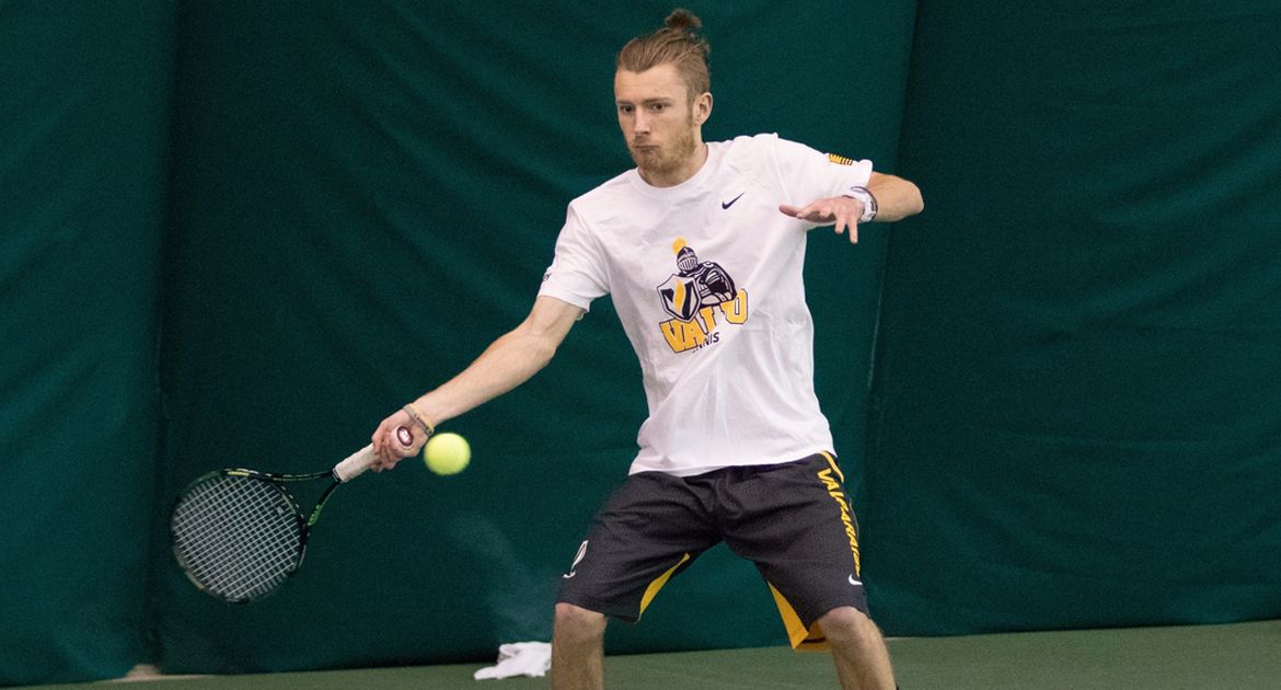 Crusaders Defend Home Court Saturday with 6-1 Win over Norse
