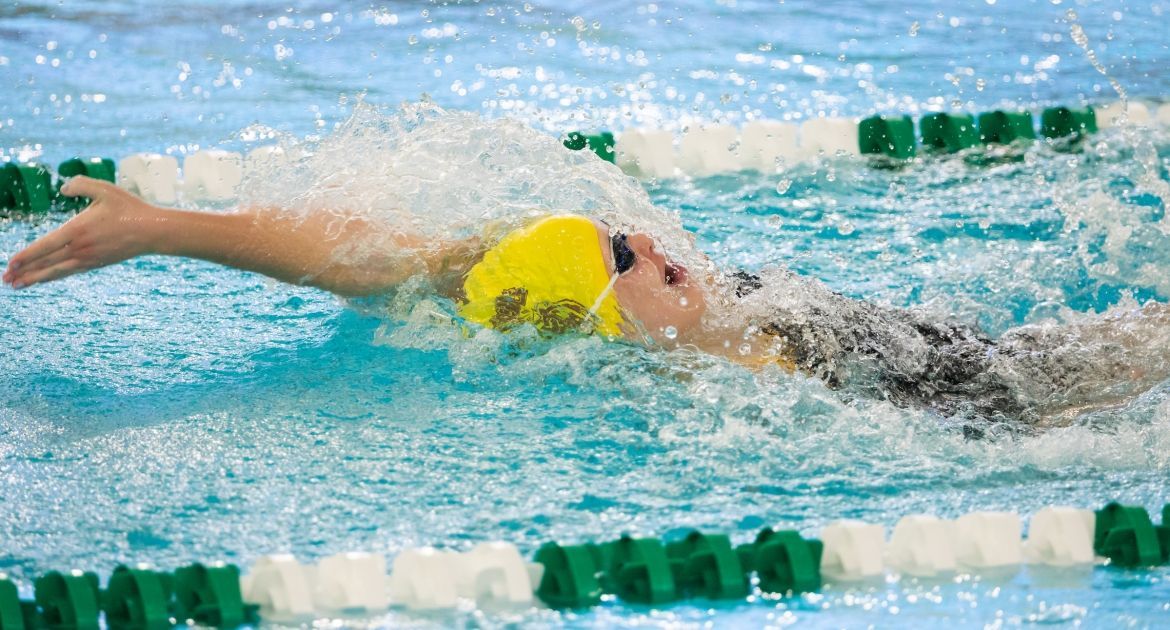 Women’s Swimming Continues Fall Season at UNI