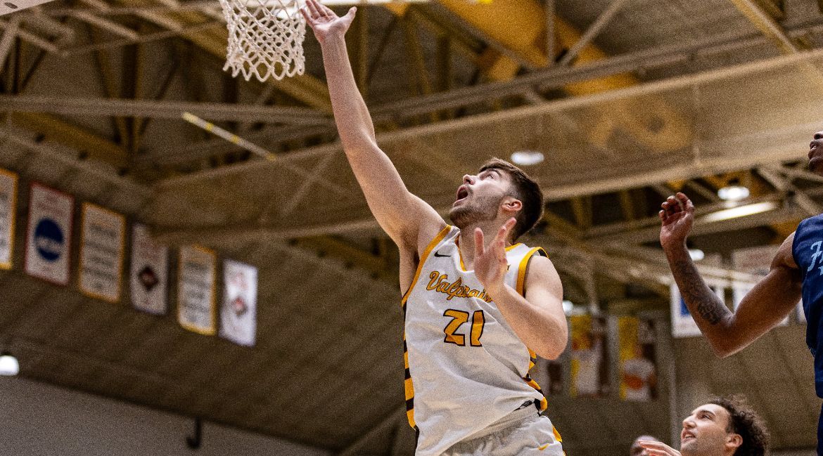 Men's Basketball Looks for Second Straight Win on Wednesday