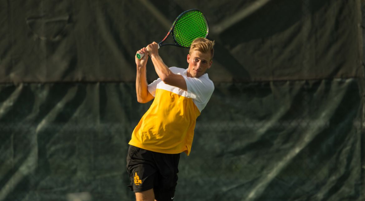 Men’s Tennis Sustains Success Saturday in Toledo
