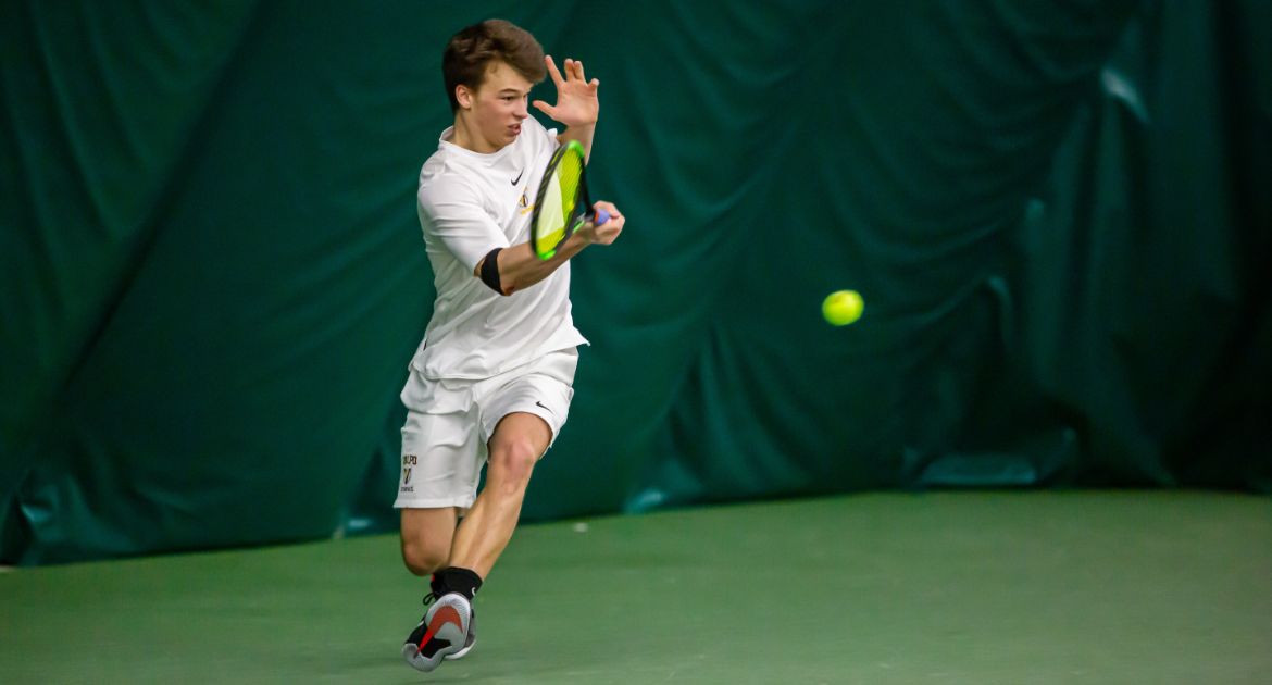 Men’s Tennis Falls at Marquette on Sunday