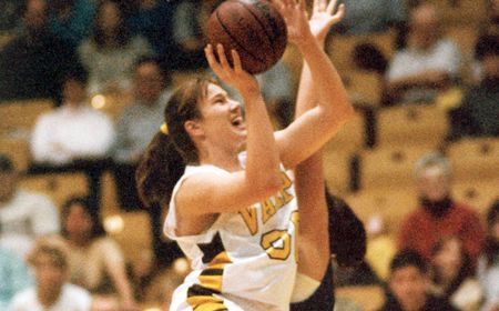 Four Former Crusaders to be Inducted into Valpo's Hall of Fame as Class of 2010 on February 6