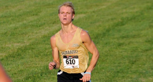 Crusader Men Place Fourth at Wisconsin