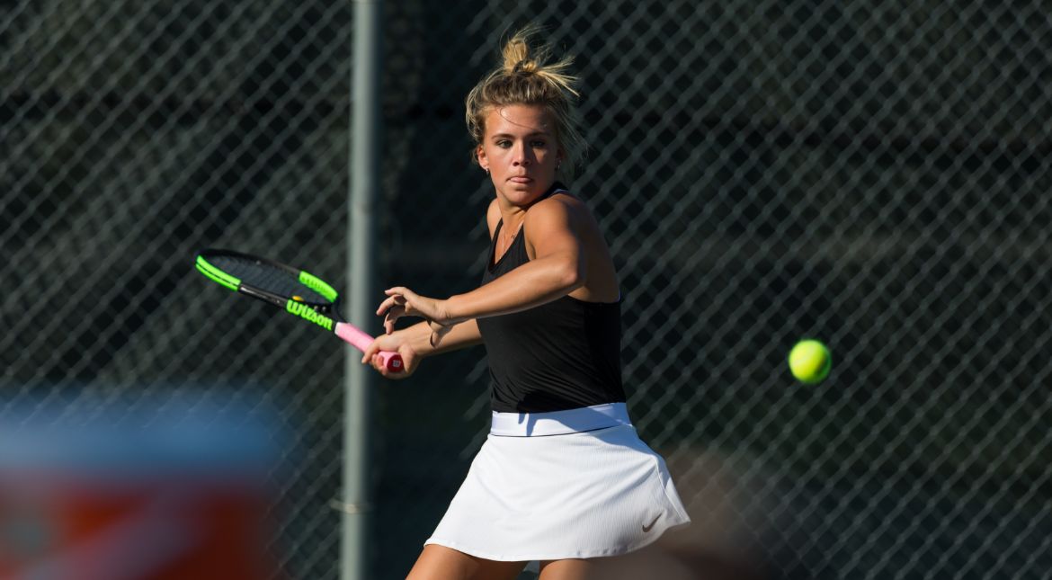 Claire Czerwonka, Sysouvanh Pick Up Wins in Home State