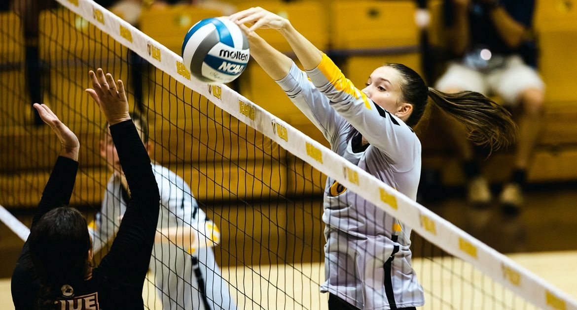 Volleyball Wins Pair in Popcorn Classic Action Friday