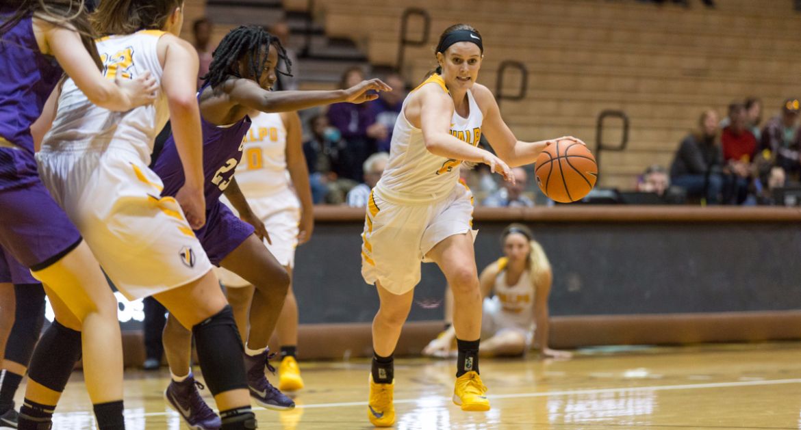 Crusaders Defend Home Court, Top Antelopes with Team Effort on Saturday