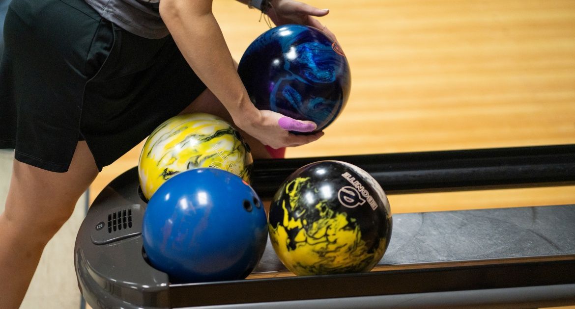 Beacon Bowlers Kick Off Flyer Classic Friday