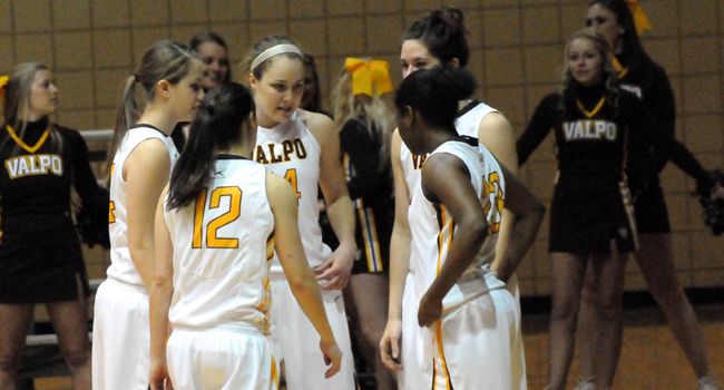 Valpo WBB hosts Youngstown State in HL opener