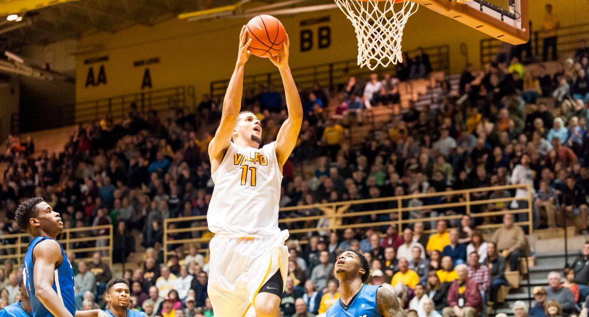 Valpo to Face Chicago State Friday Night