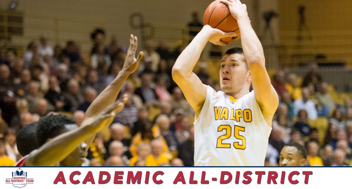 Peters Repeats as Academic All-District Selection
