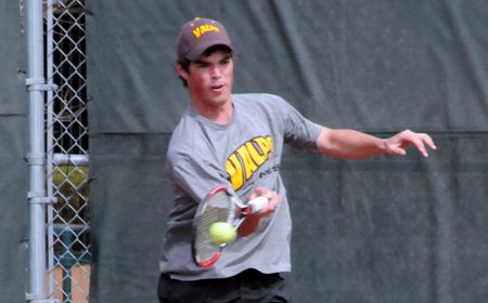 Valpo Comes Up Short Against UIC