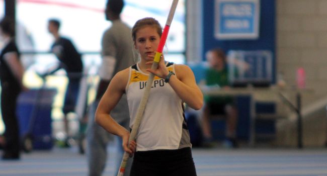 Crusader Women Sixth After Day One at HL Indoor Championships